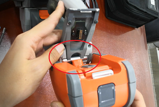 安裝工業內窺鏡鋰離子電池