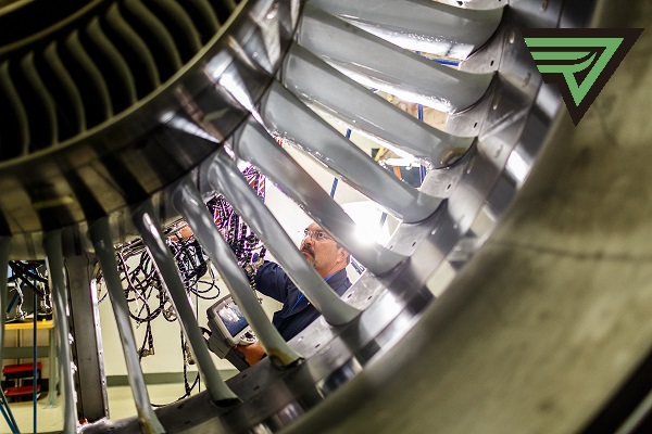 手持式工業內窺鏡檢測現場圖